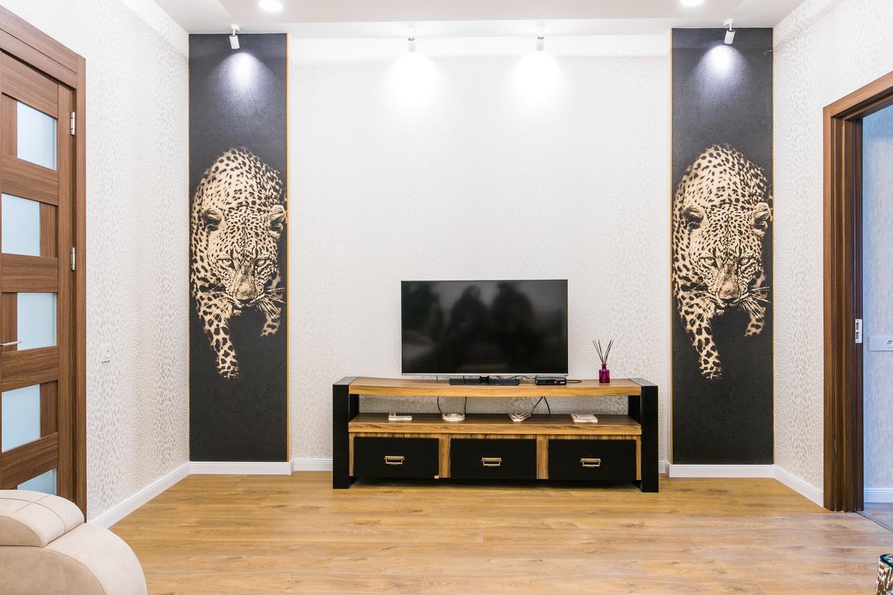 Sweet Home 6 Vip Rustaveli Avenue Tiflis Dış mekan fotoğraf
